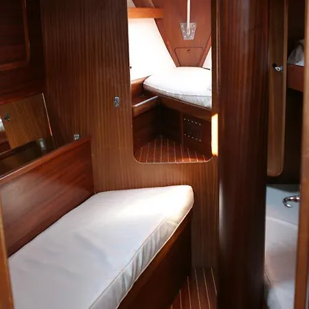 Botel Aquarella